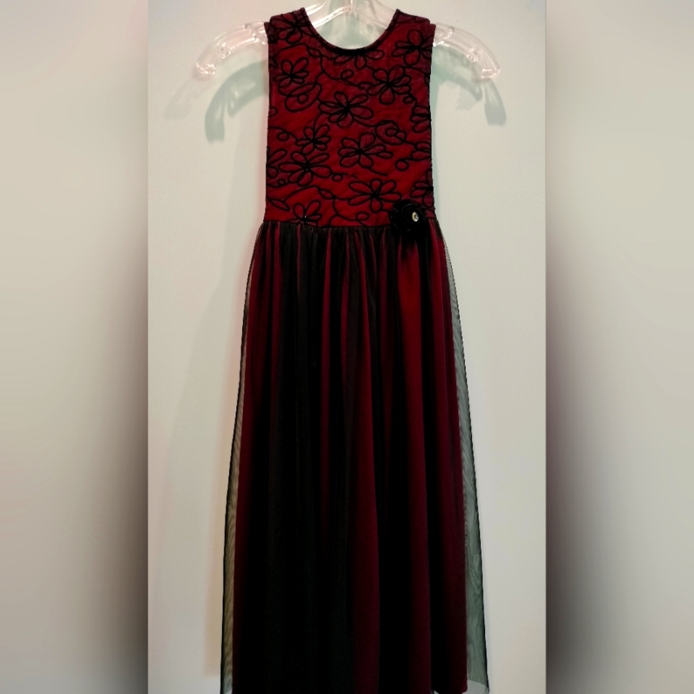 Girl’s Burgundy and Black  Embroidered Tulle Party Dress Size 8